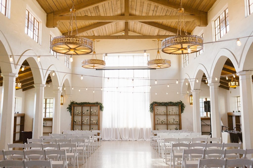 clean, bright and airy wedding venue in Los Angeles, CA