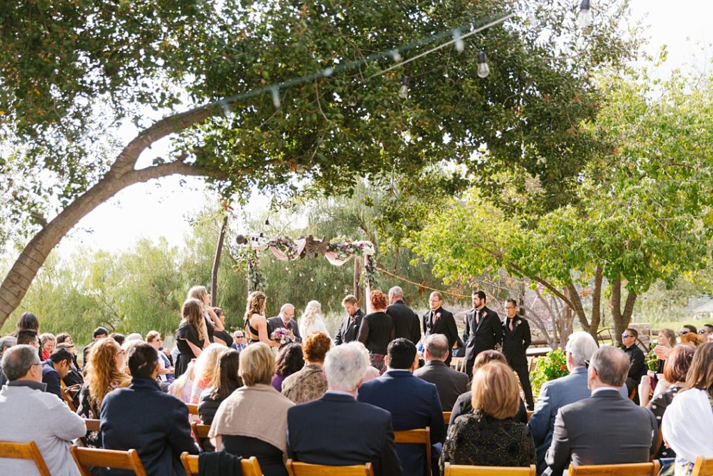 rustic Temecula wedding in Southern California with ceremony in the round