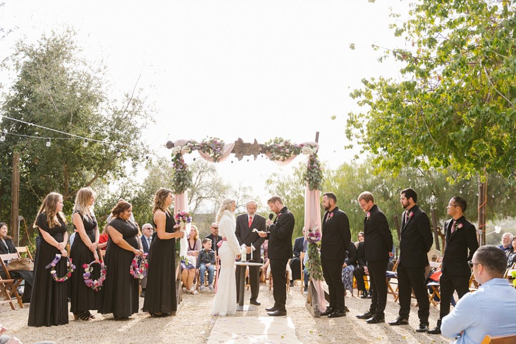 rustic Temecula wedding in Southern California with ceremony in the round