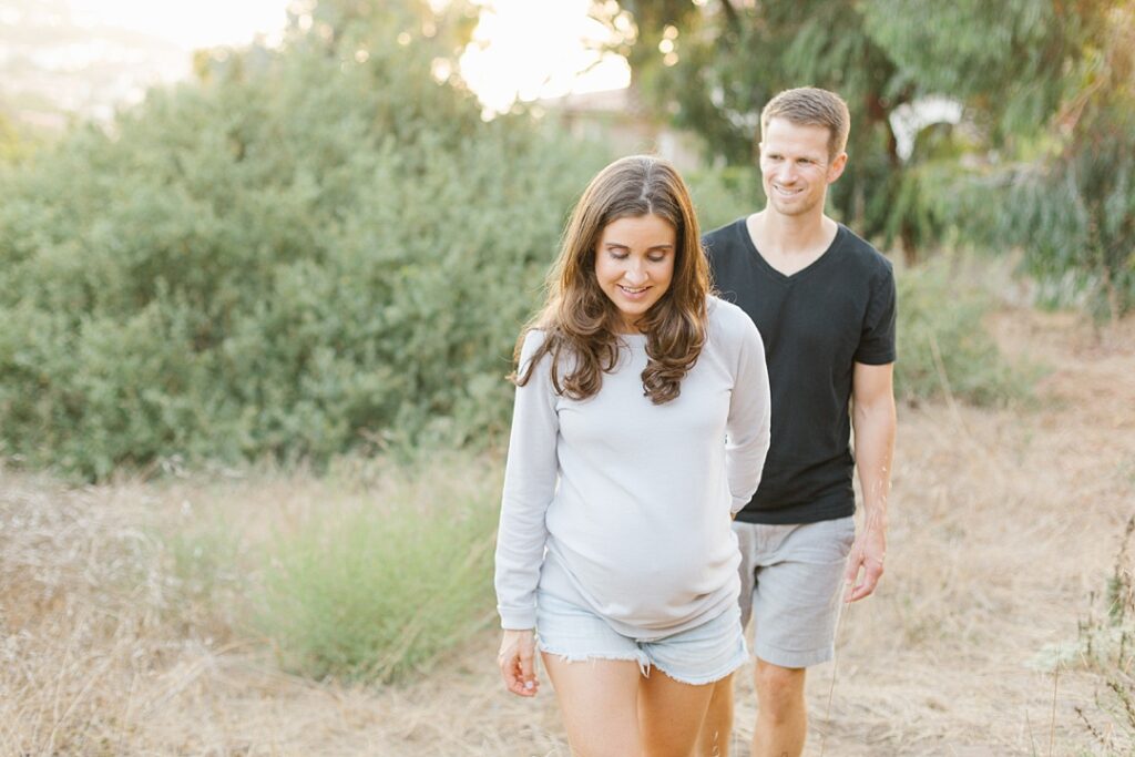 Palos Verdes portrait session with casual maternity style