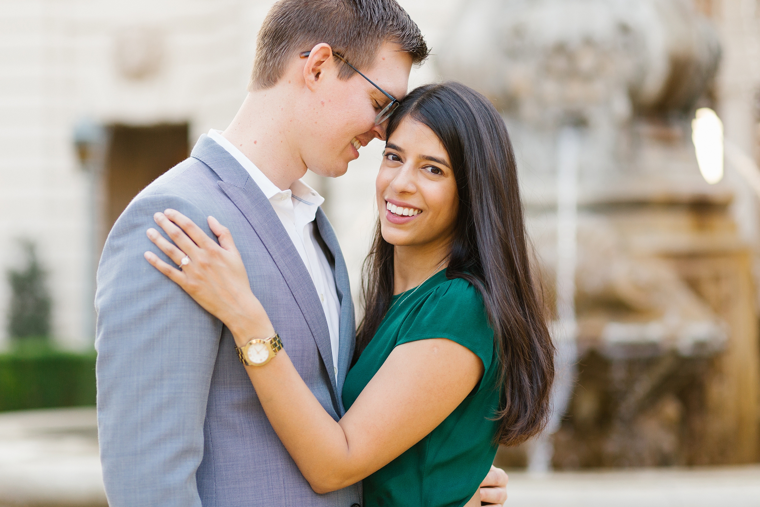 fall engagement session outfits for city hall session